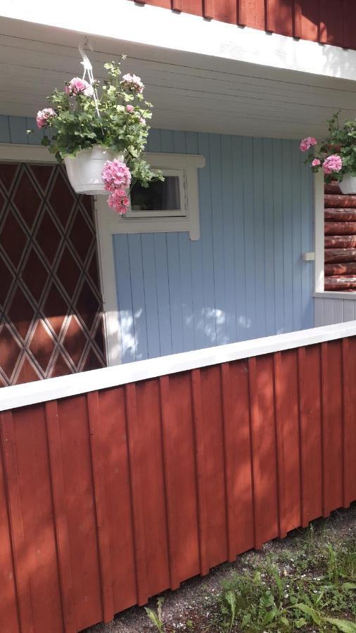 Draenggardens Stuga Pa Genuin Raettviksgard Boda  Exterior foto
